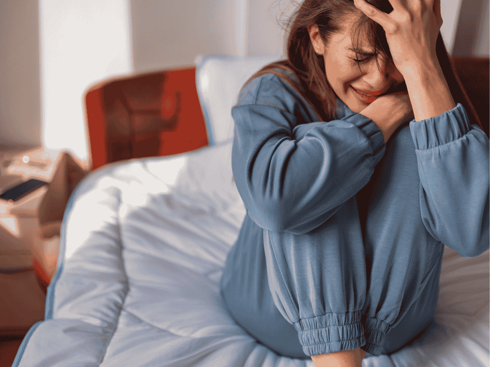 Mulher tendo uma crise de ansiedade -dependência emocional -Fonte: Canva